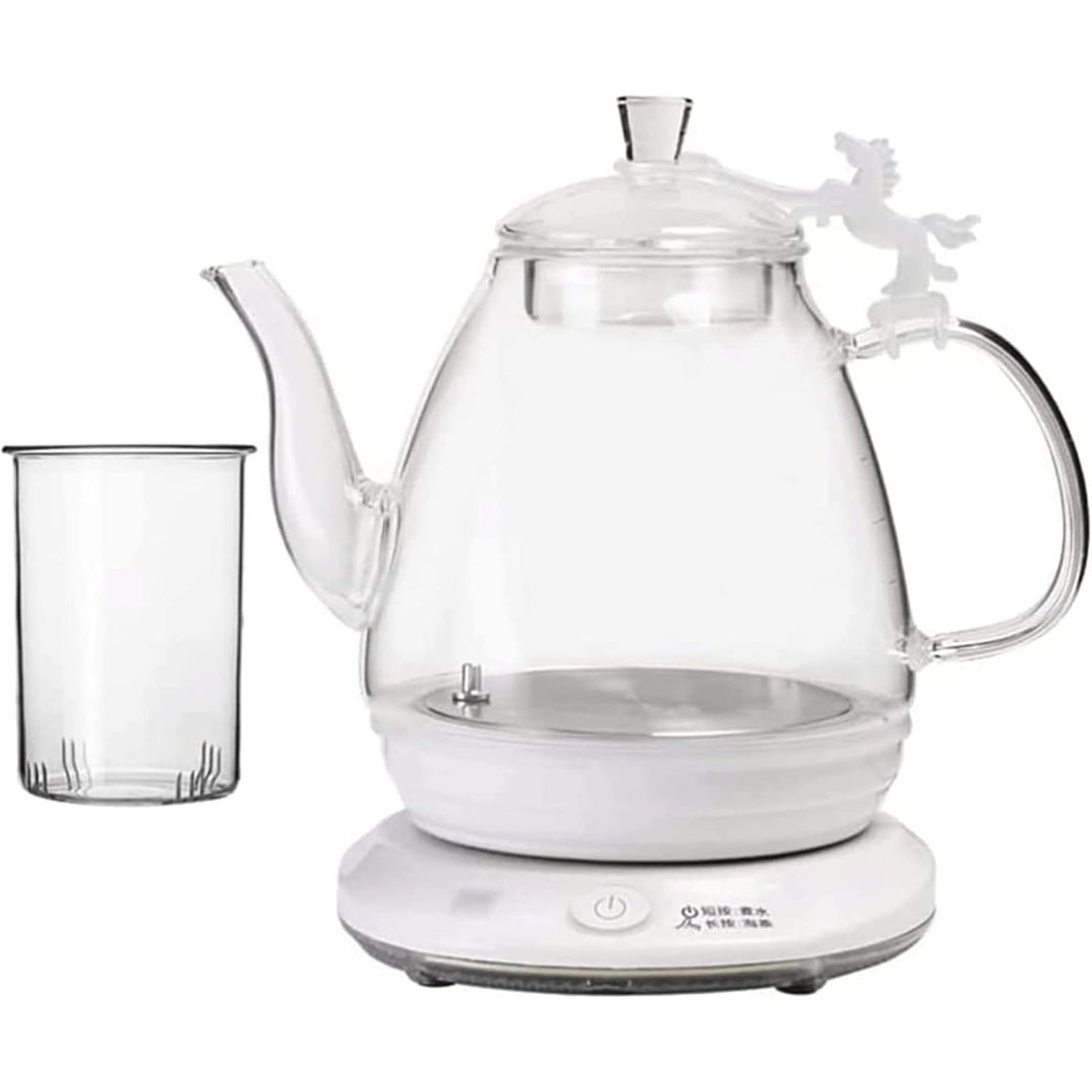 Una caraffa elettrica raccoglie l'acqua da scaldare con recipiente in vetro