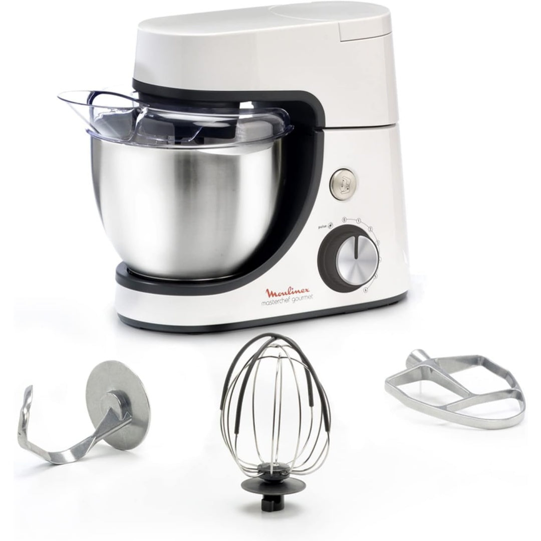 Preparazione degli ingredienti in un robot da cucina con capacita dichiarata di 4.6 litri