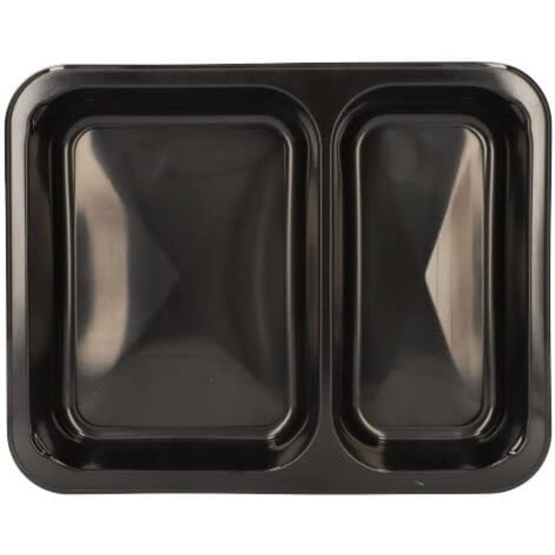 Ingredienti conservati in uno spazio separato di colore nero